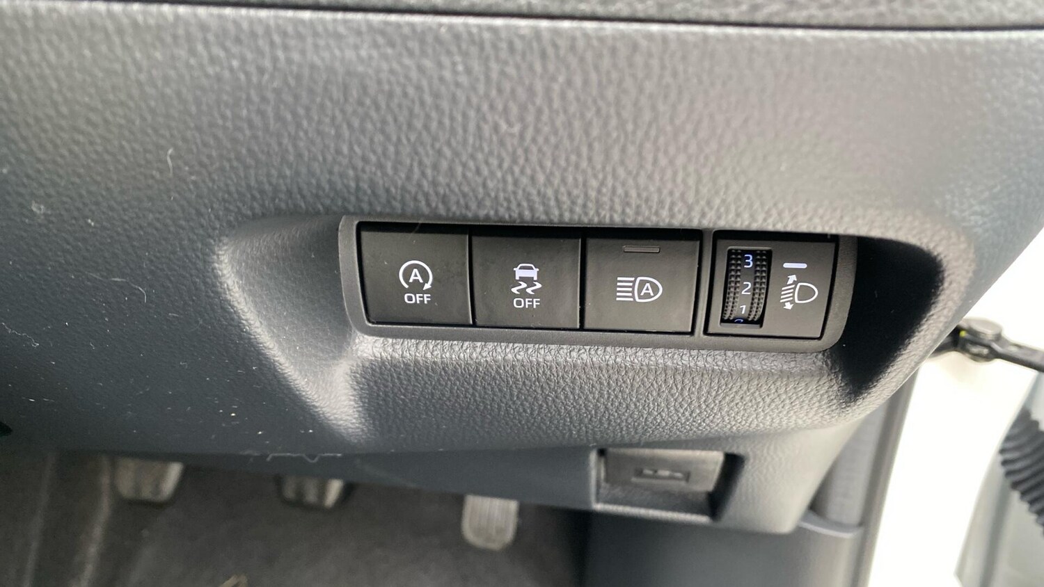 Used Toyota Aygo X 2023 for sale - 76433166: Photo 37