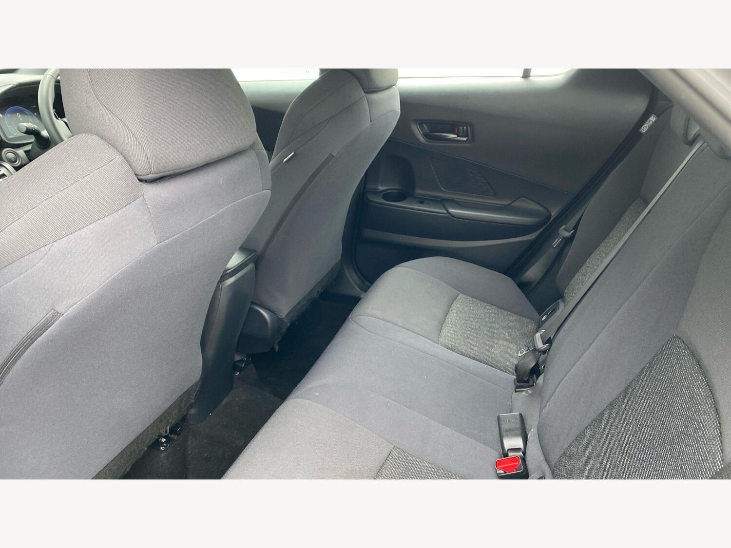 Used Toyota C-HR for sale - 77793748: Photo 15