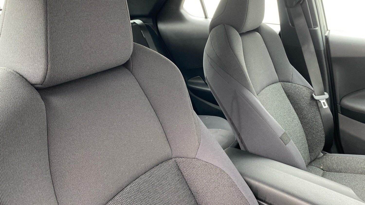 Used Toyota C-HR for sale - 77793748: Photo 38