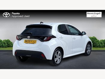 Used Toyota Yaris 2025 for sale - 77908448: Photo