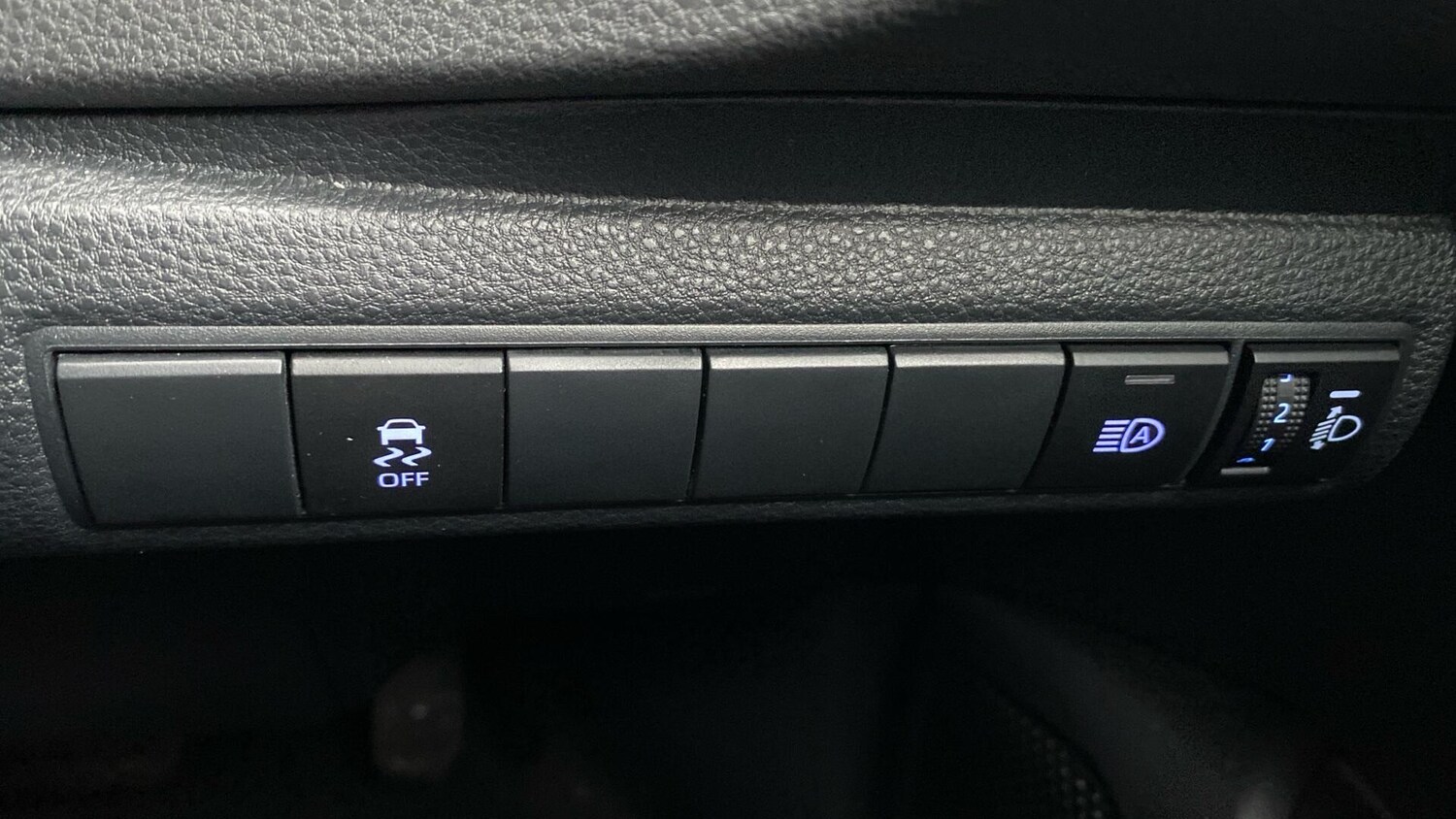 Used Toyota Corolla 2023 for sale - 77468157: Photo 41