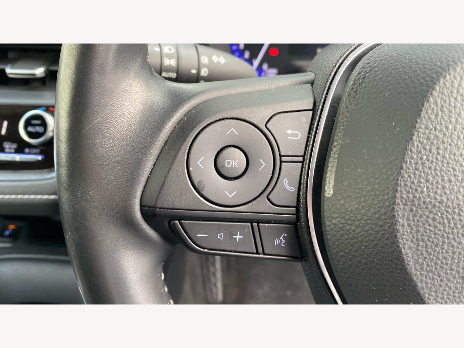 Used Toyota Corolla 2020 for sale - 76399288: Photo 29