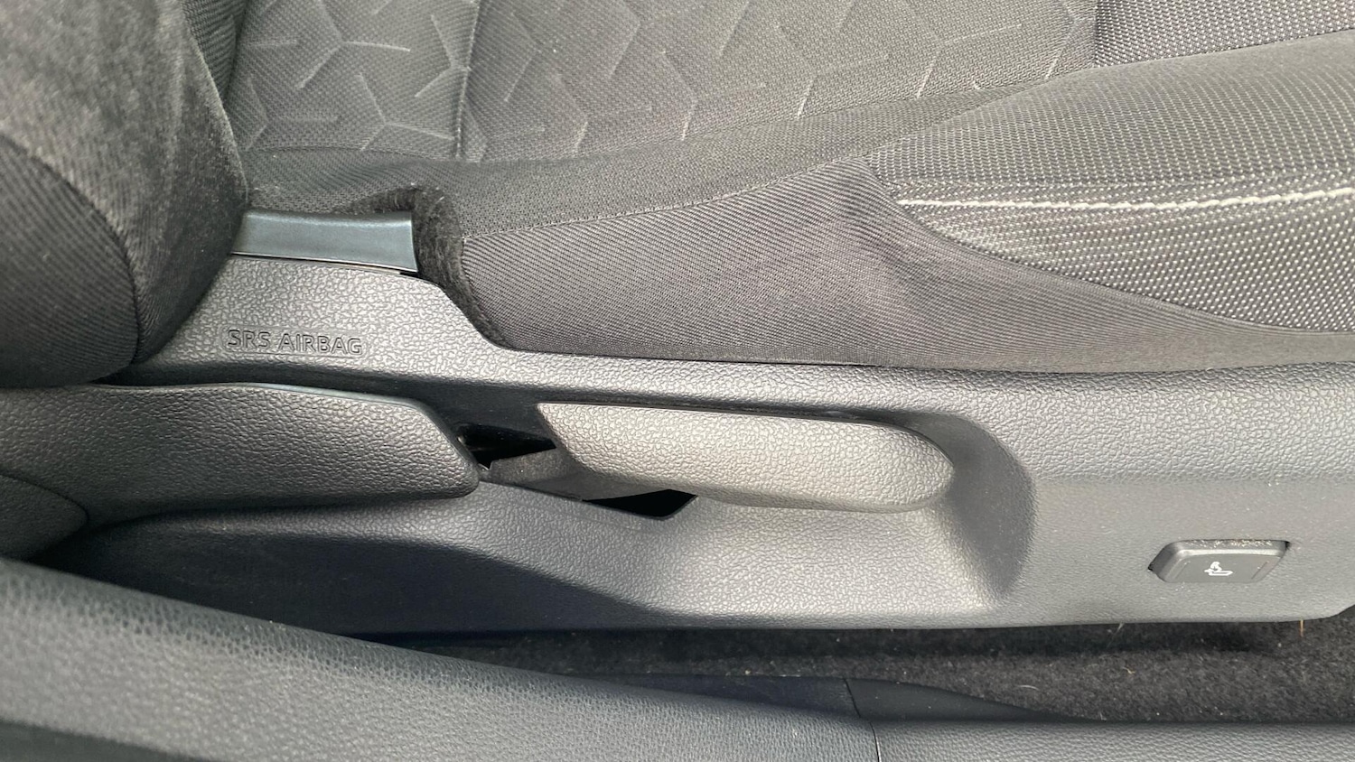 Used Toyota Corolla 2020 for sale - 76399288: Photo 37