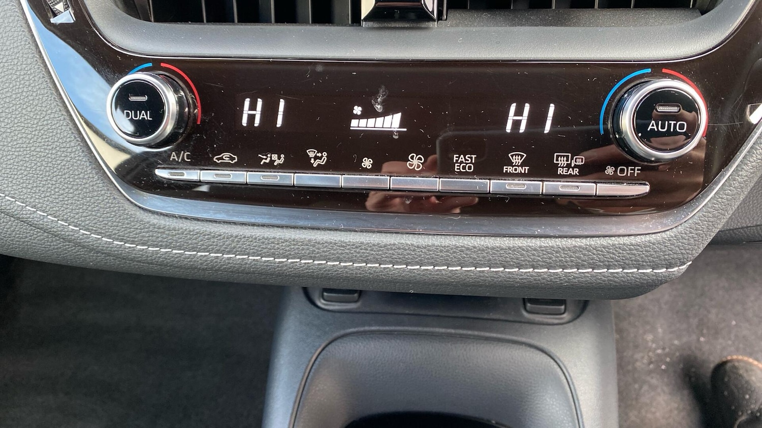 Used Toyota Corolla 2020 for sale - 76399288: Photo 43