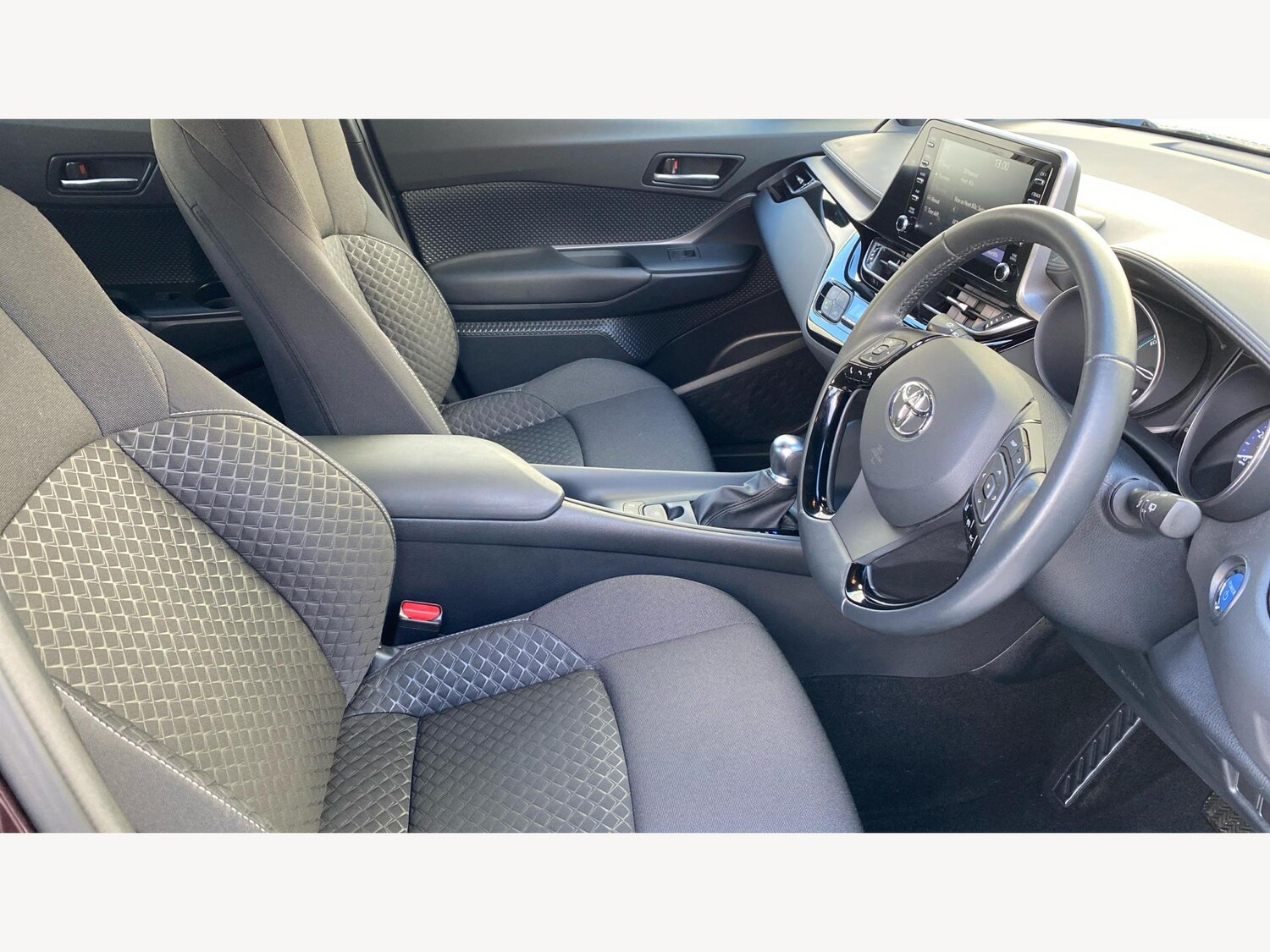 Used Toyota C-HR for sale - 77215919: Photo 13