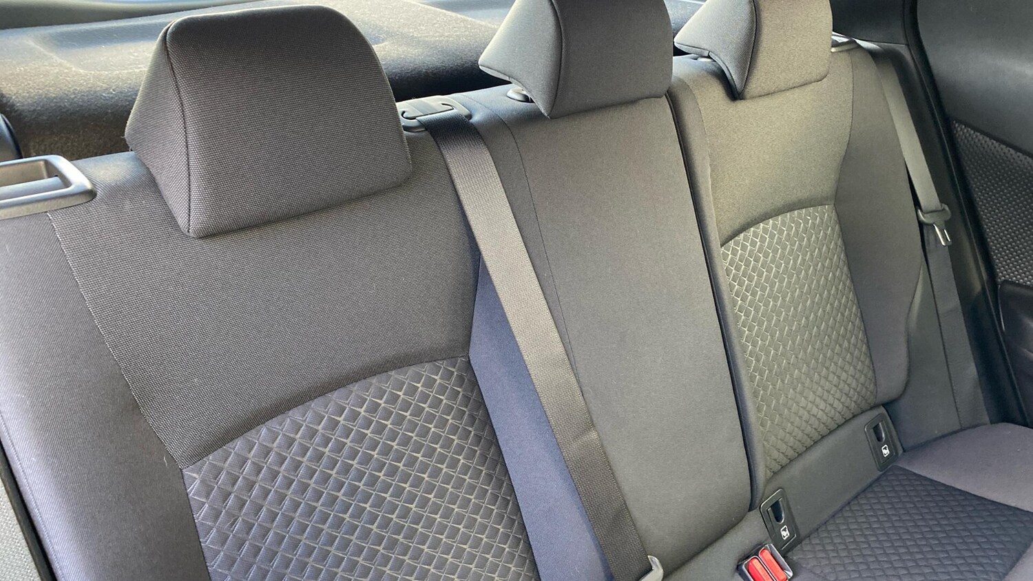 Used Toyota C-HR for sale - 77215919: Photo 38