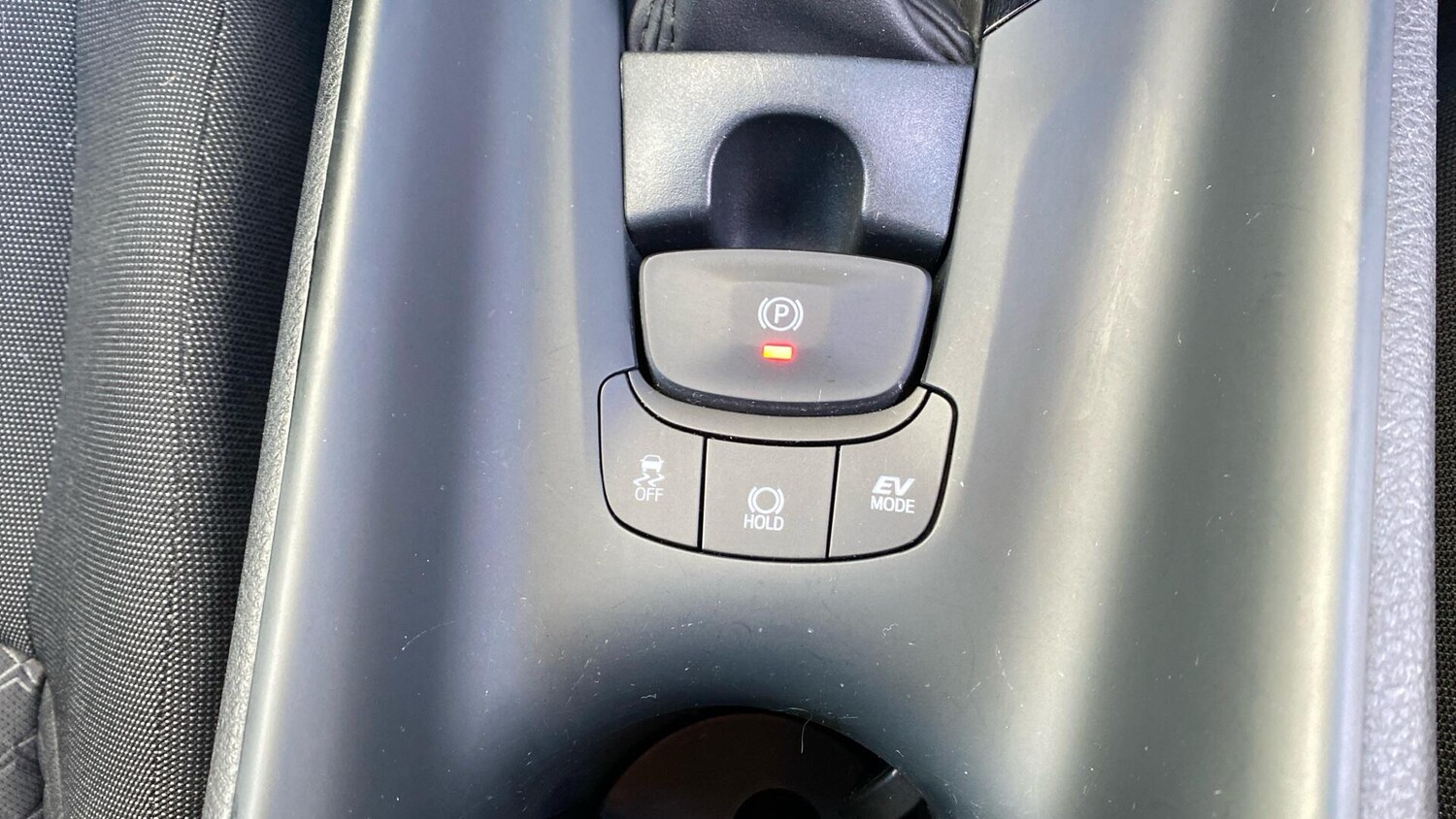 Used Toyota C-HR for sale - 77215919: Photo 40