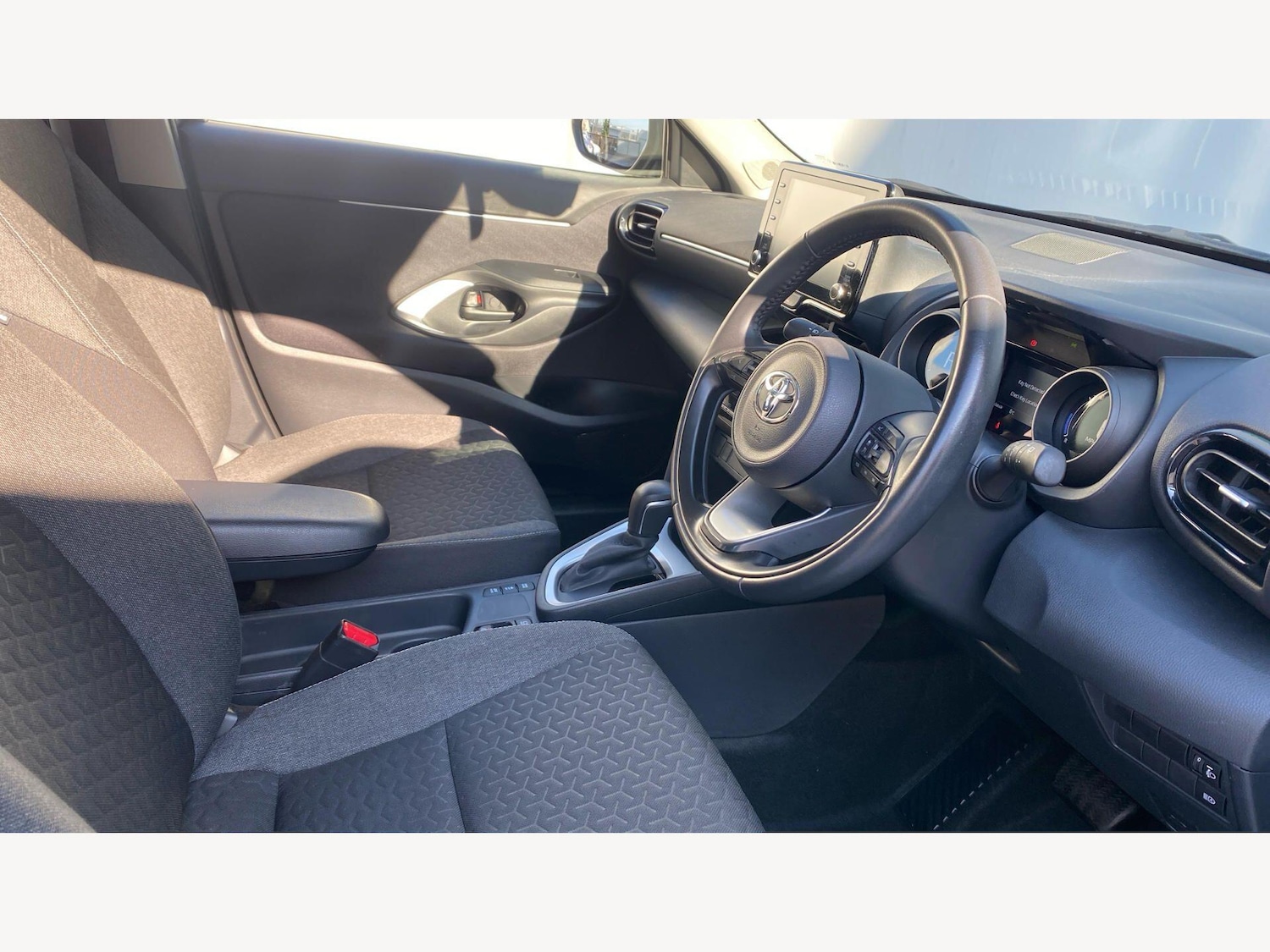 Used Toyota Yaris Cross for sale - 77958197: Photo 13