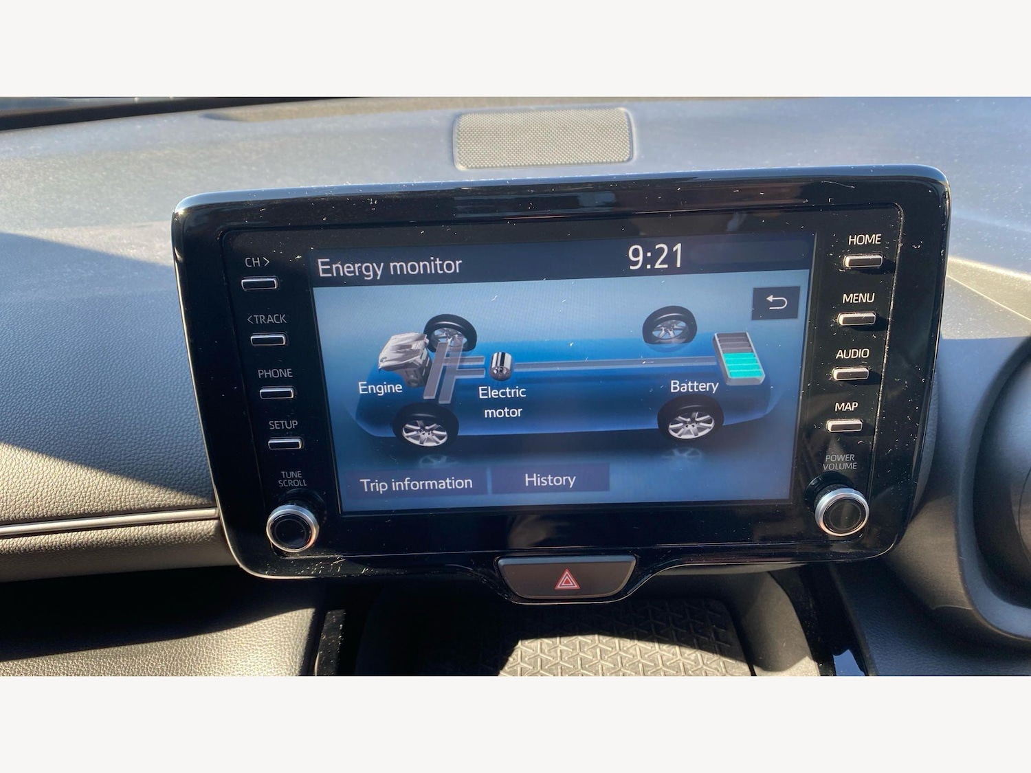 Used Toyota Yaris Cross for sale - 77958197: Photo 25