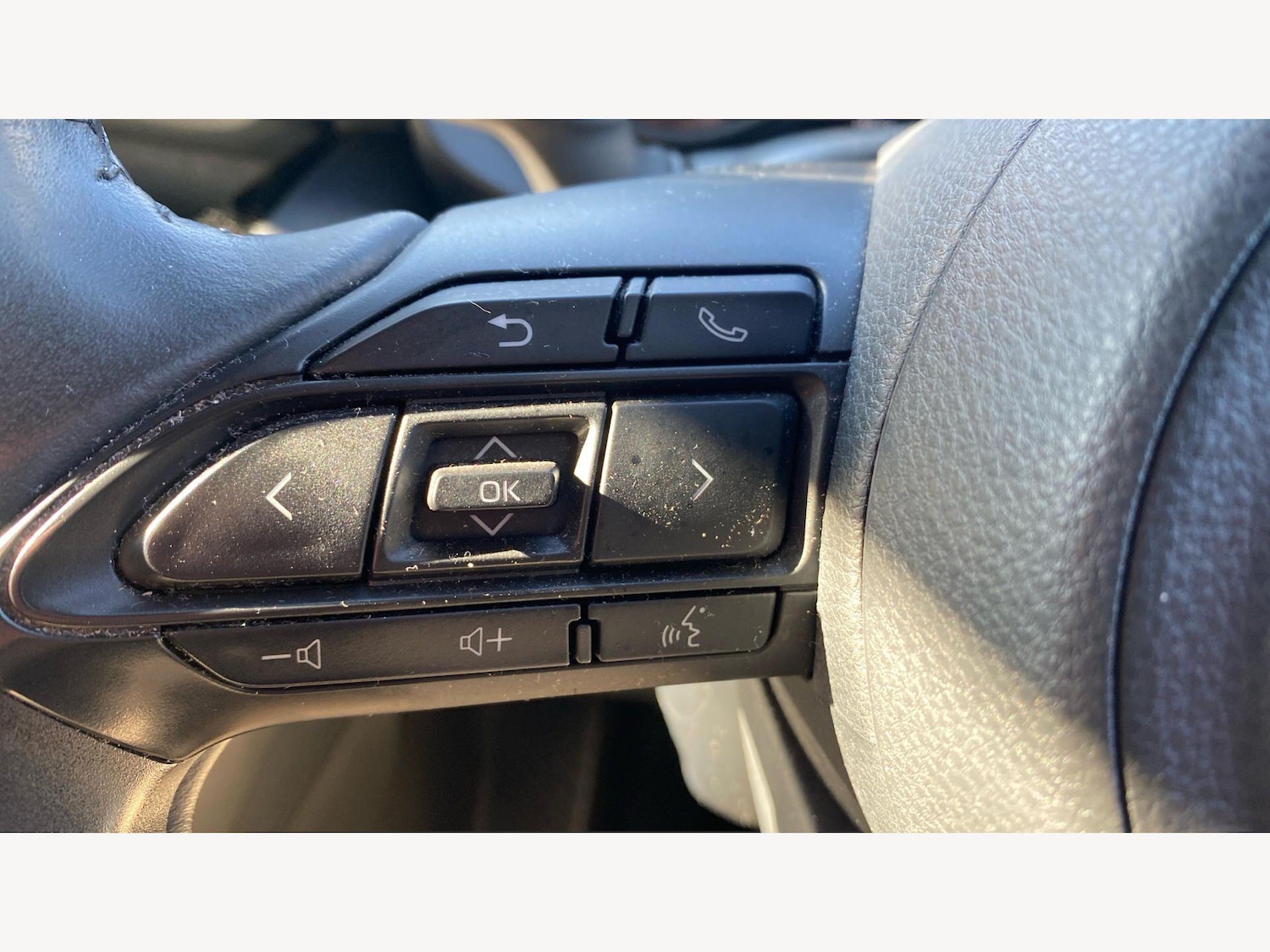 Used Toyota Yaris Cross for sale - 77958197: Photo 31