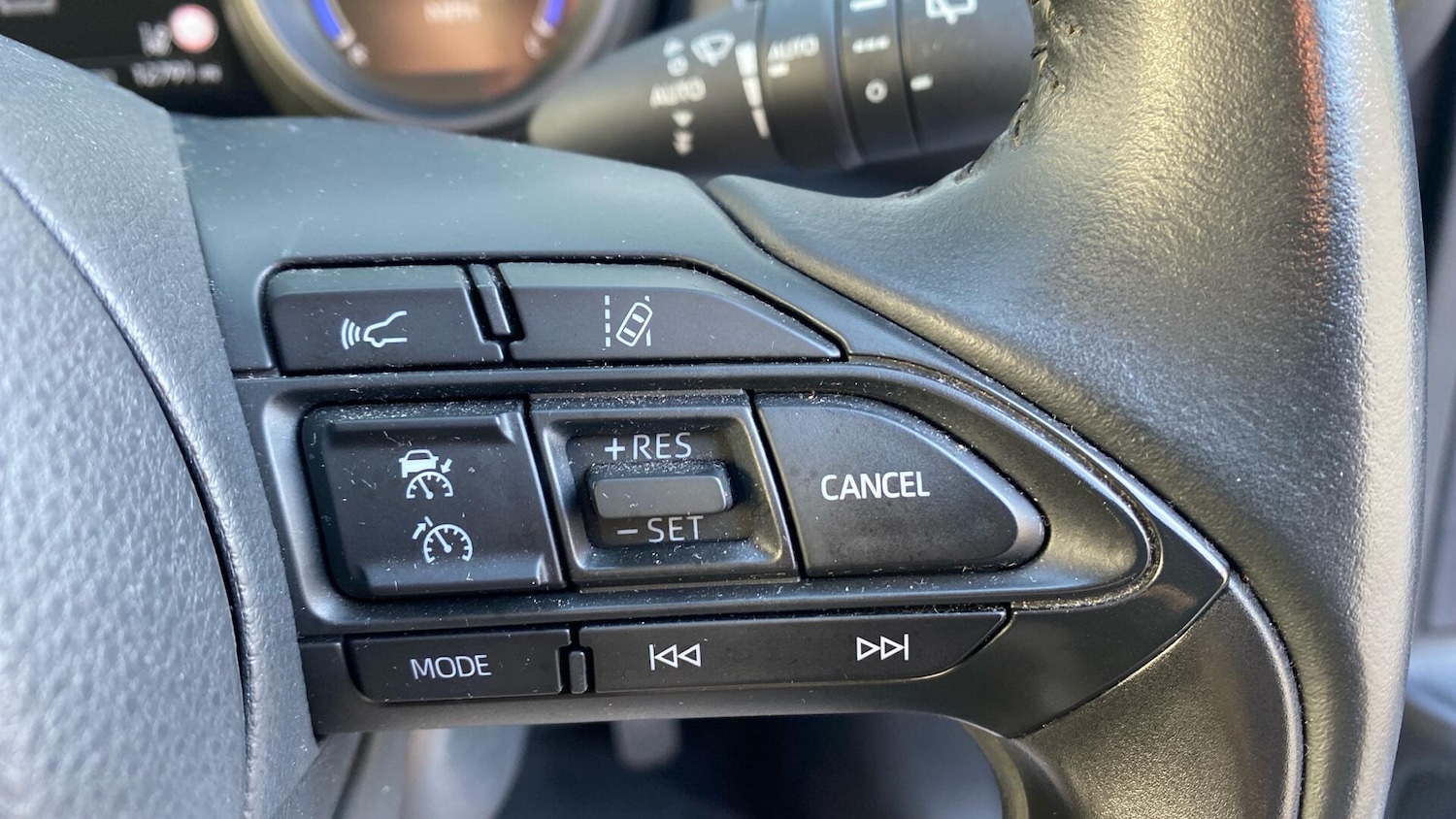 Used Toyota Yaris Cross for sale - 77958197: Photo 32