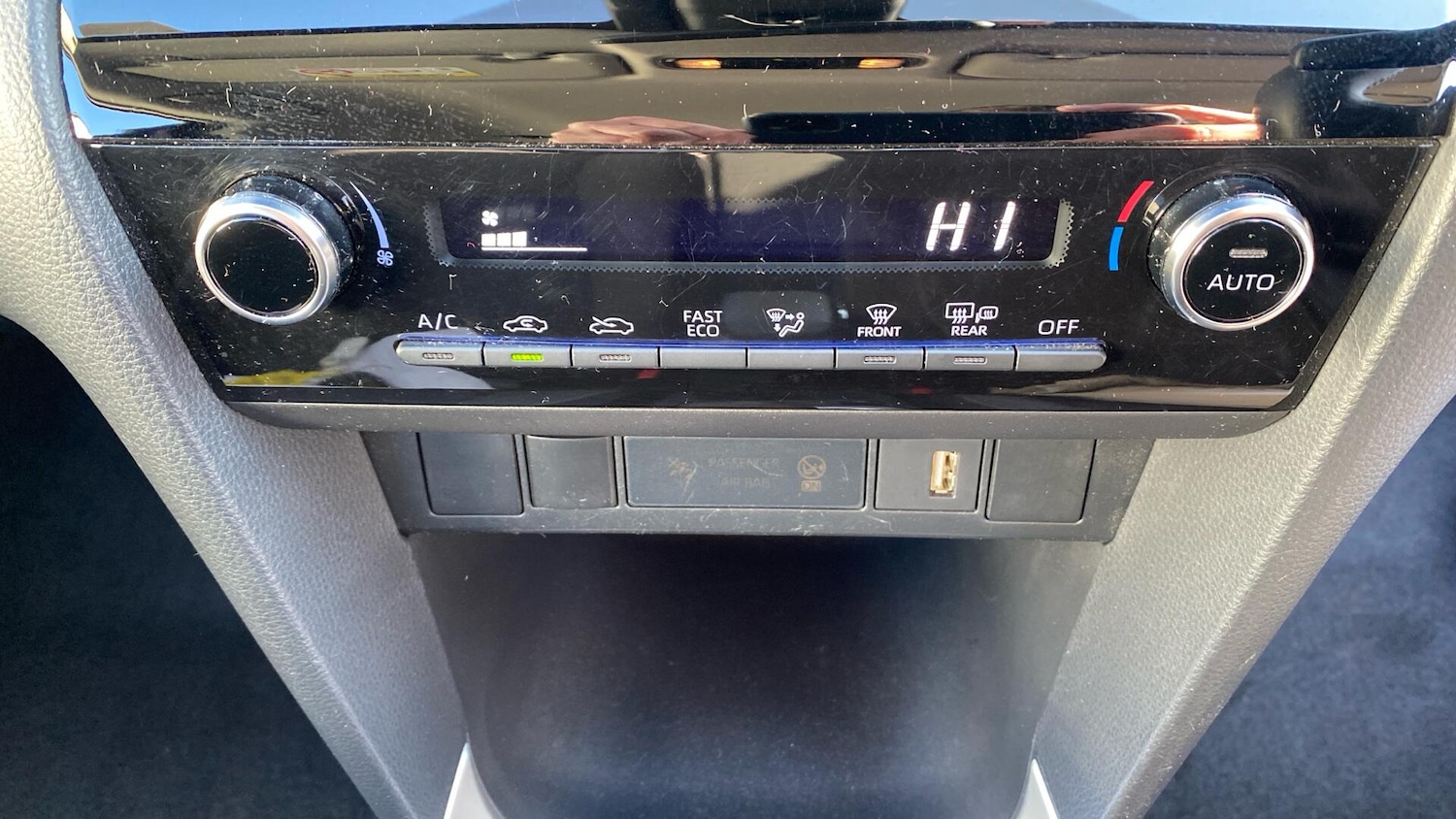 Used Toyota Yaris Cross for sale - 77958197: Photo 42