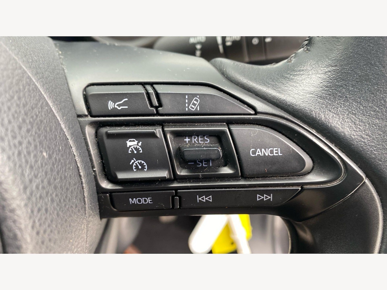 Used Toyota Yaris for sale - 77625828: Photo 31