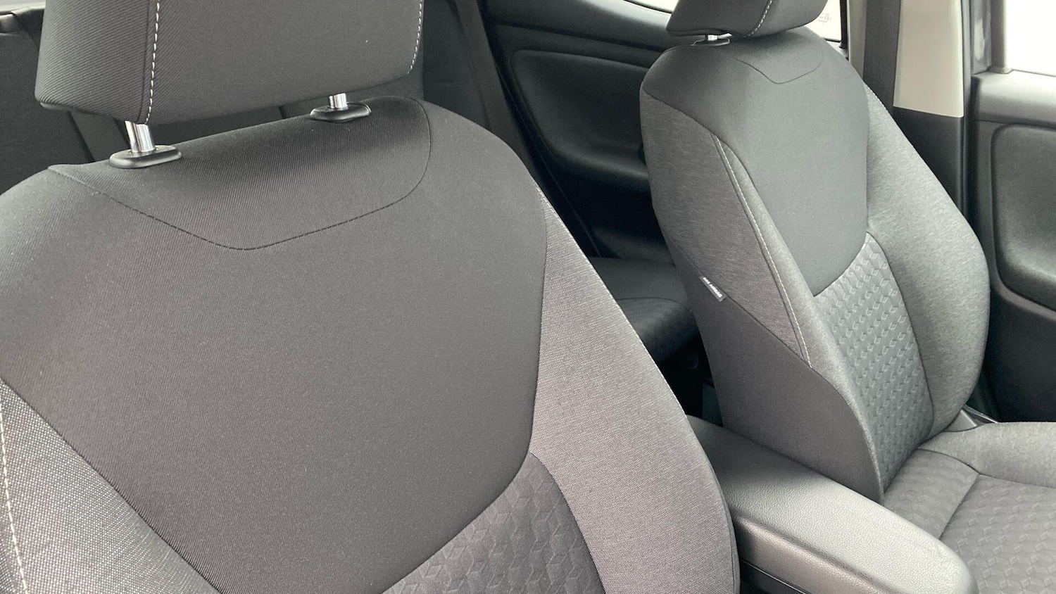 Used Toyota Yaris for sale - 77625828: Photo 36