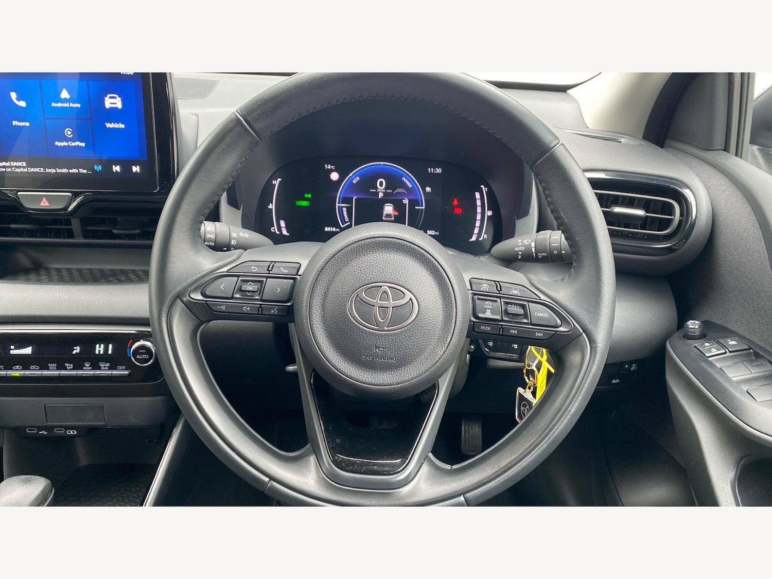 Used Toyota Yaris 2024 for sale - 76398307: Photo 10