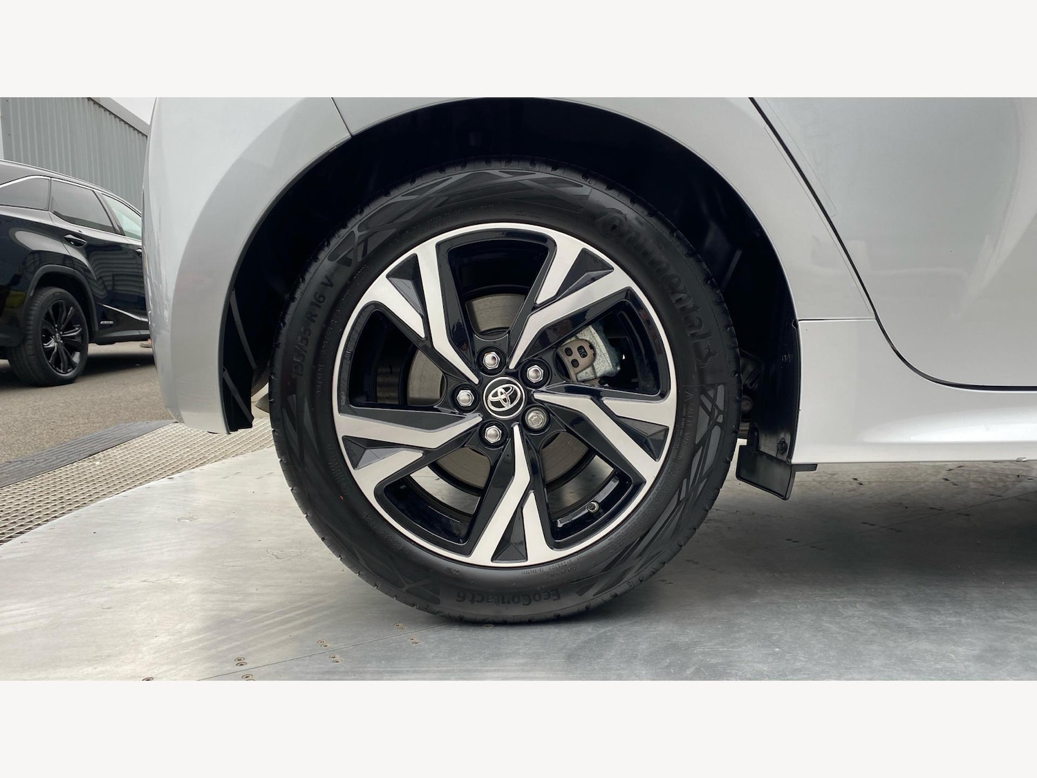 Used Toyota Yaris 2024 for sale - 76398307: Photo 20