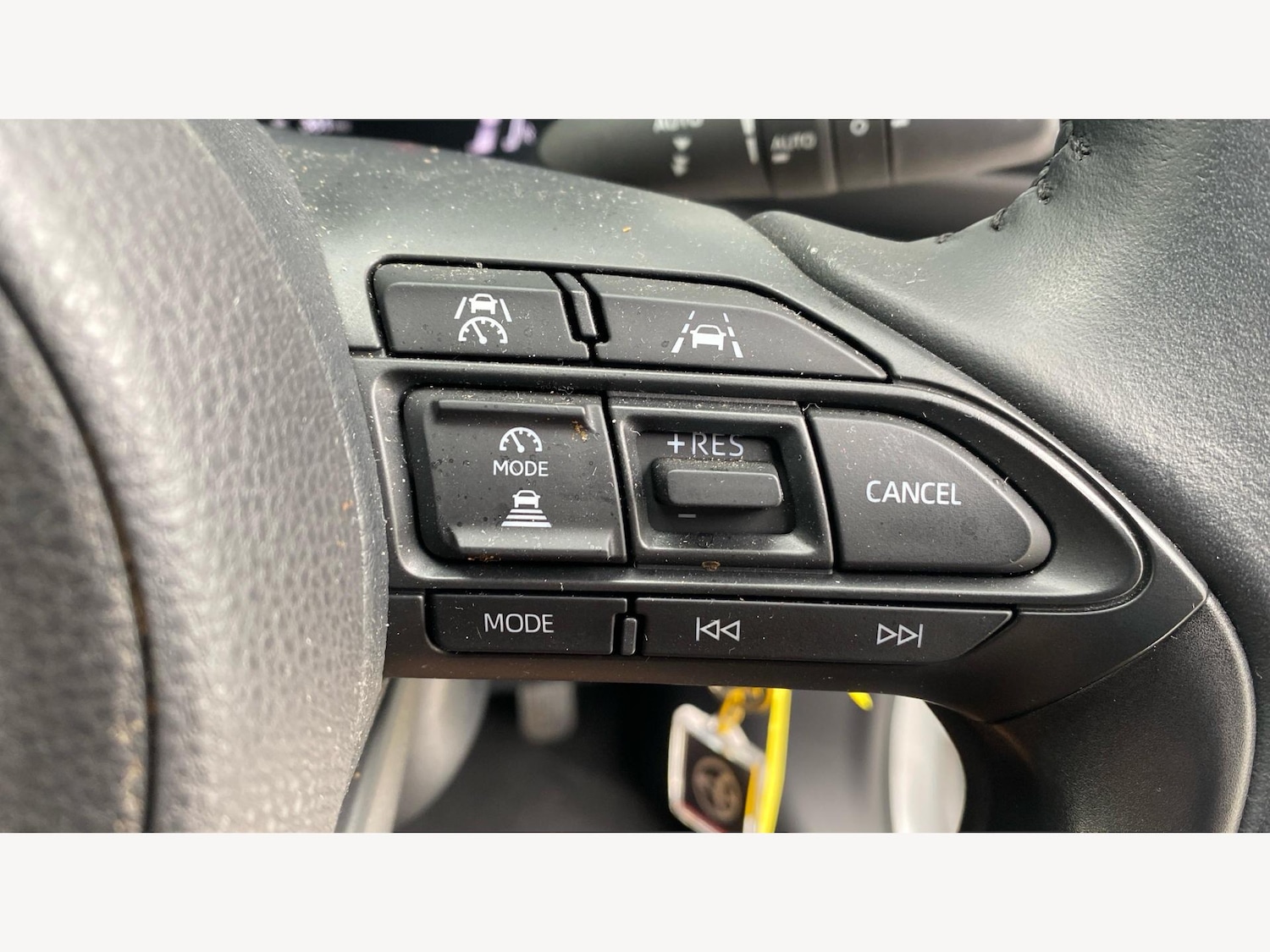 Used Toyota Yaris 2024 for sale - 76398307: Photo 30