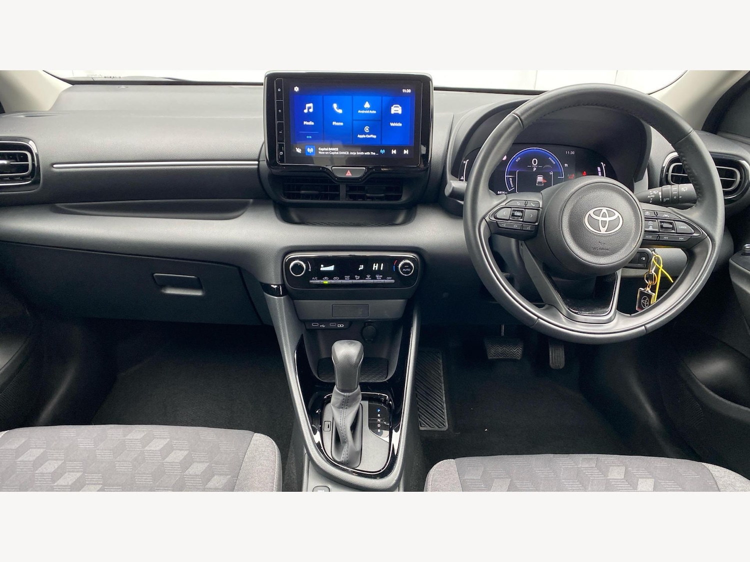 Used Toyota Yaris 2024 for sale - 76398307: Photo 7