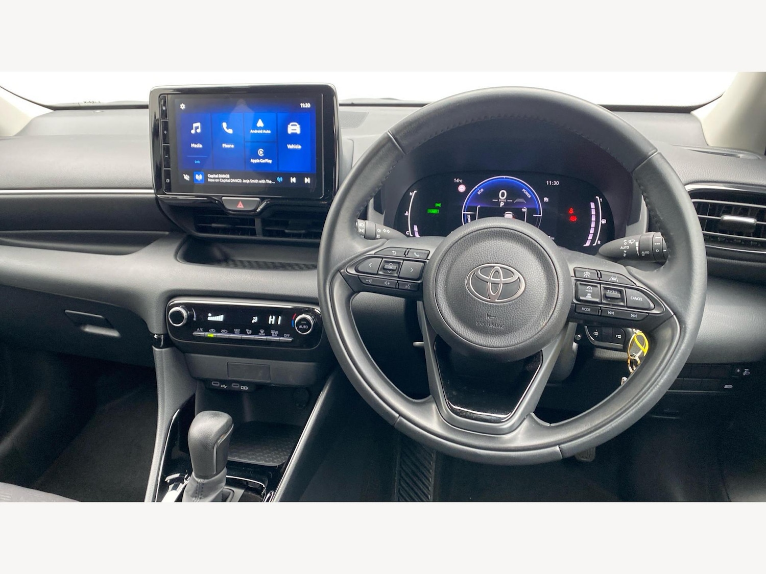 Used Toyota Yaris 2024 for sale - 76398307: Photo 8