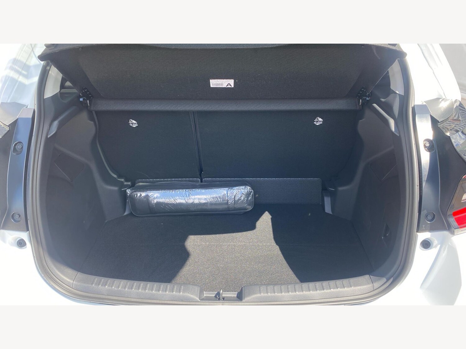 Used Toyota Yaris 2024 for sale - 78157682: Photo 16