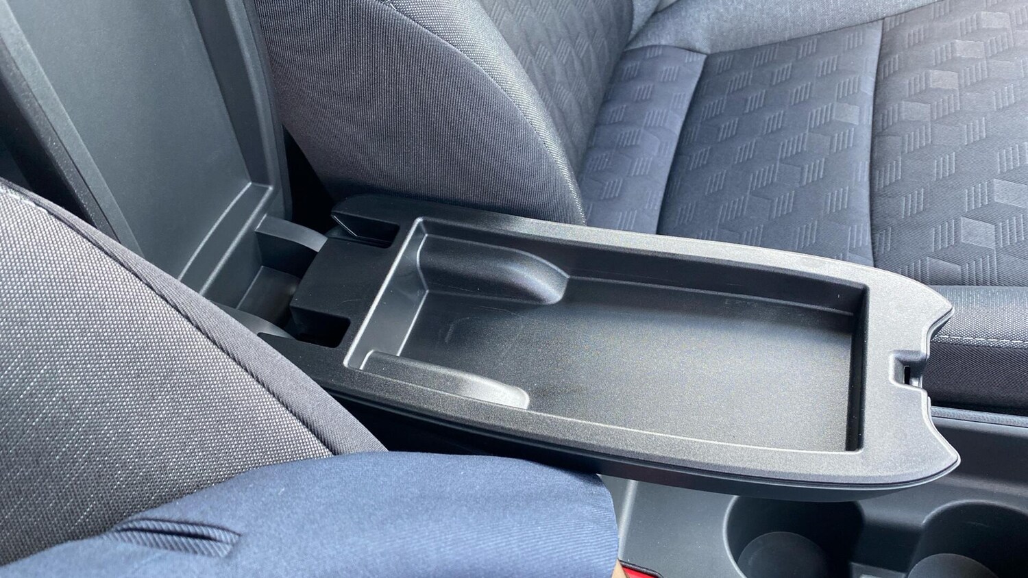 Used Toyota Yaris 2024 for sale - 78157682: Photo 37