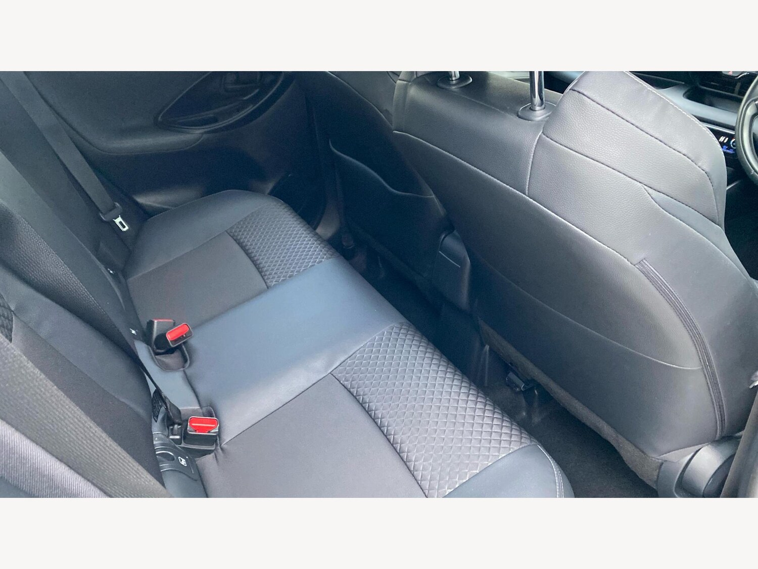 Used Toyota Yaris for sale - 77216157: Photo 14