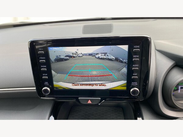 Used Toyota Yaris Cross 2023 for sale - 75448438: Photo 30