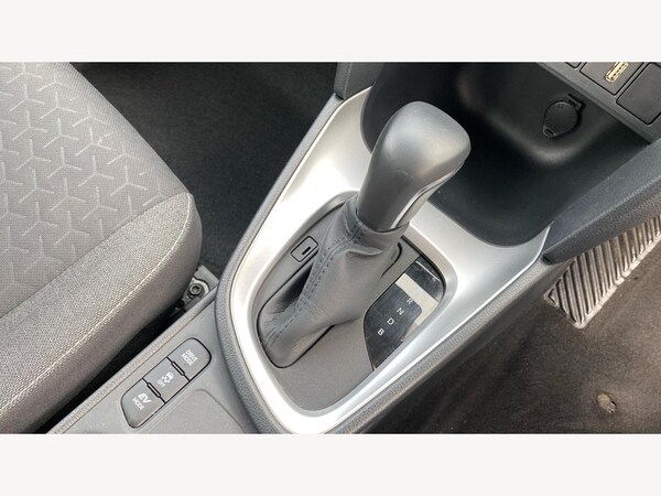 Used Toyota Yaris Cross 2023 for sale - 75448438: Photo 43