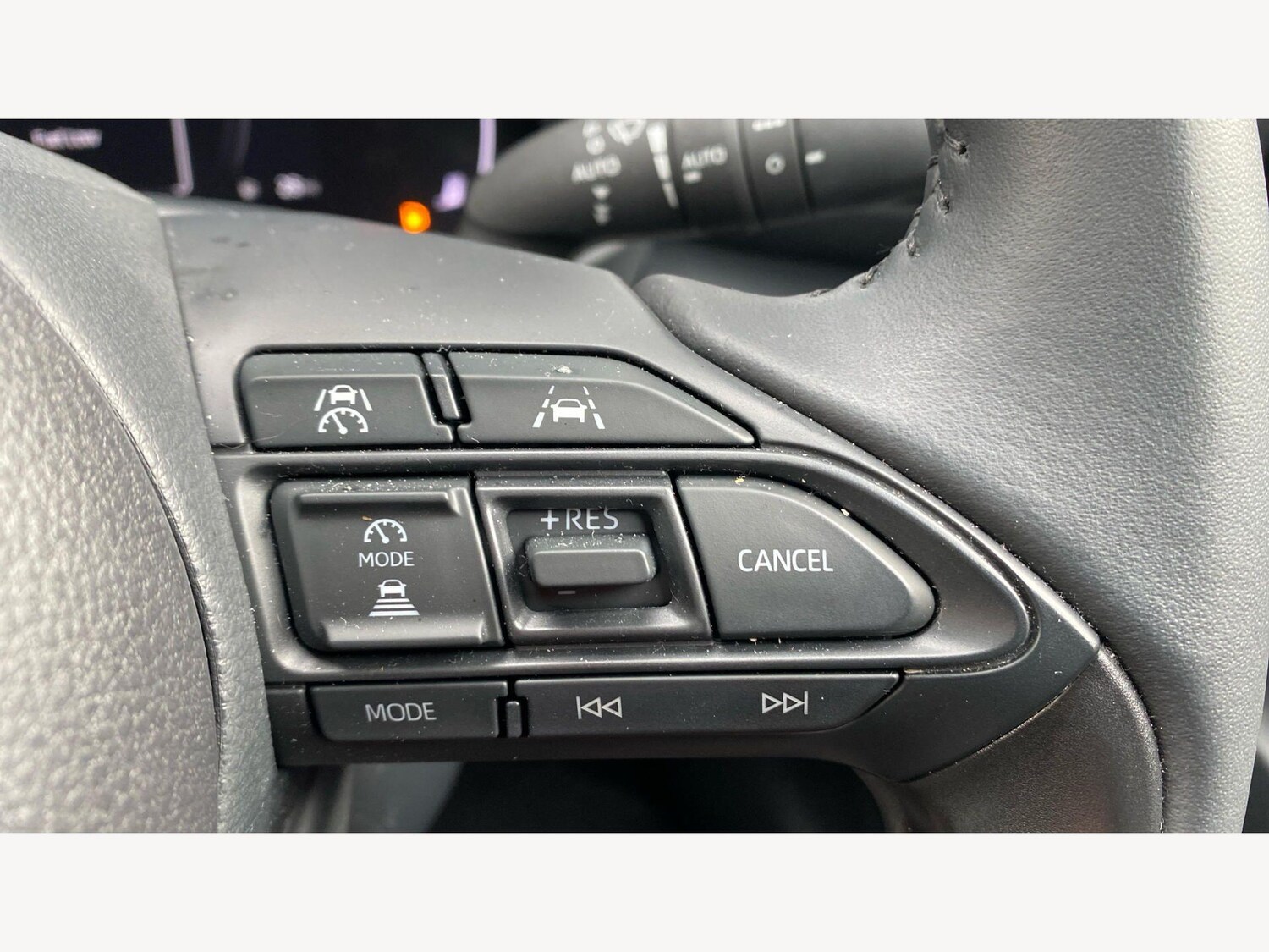 Used Toyota Yaris Cross for sale - 78214850: Photo 32