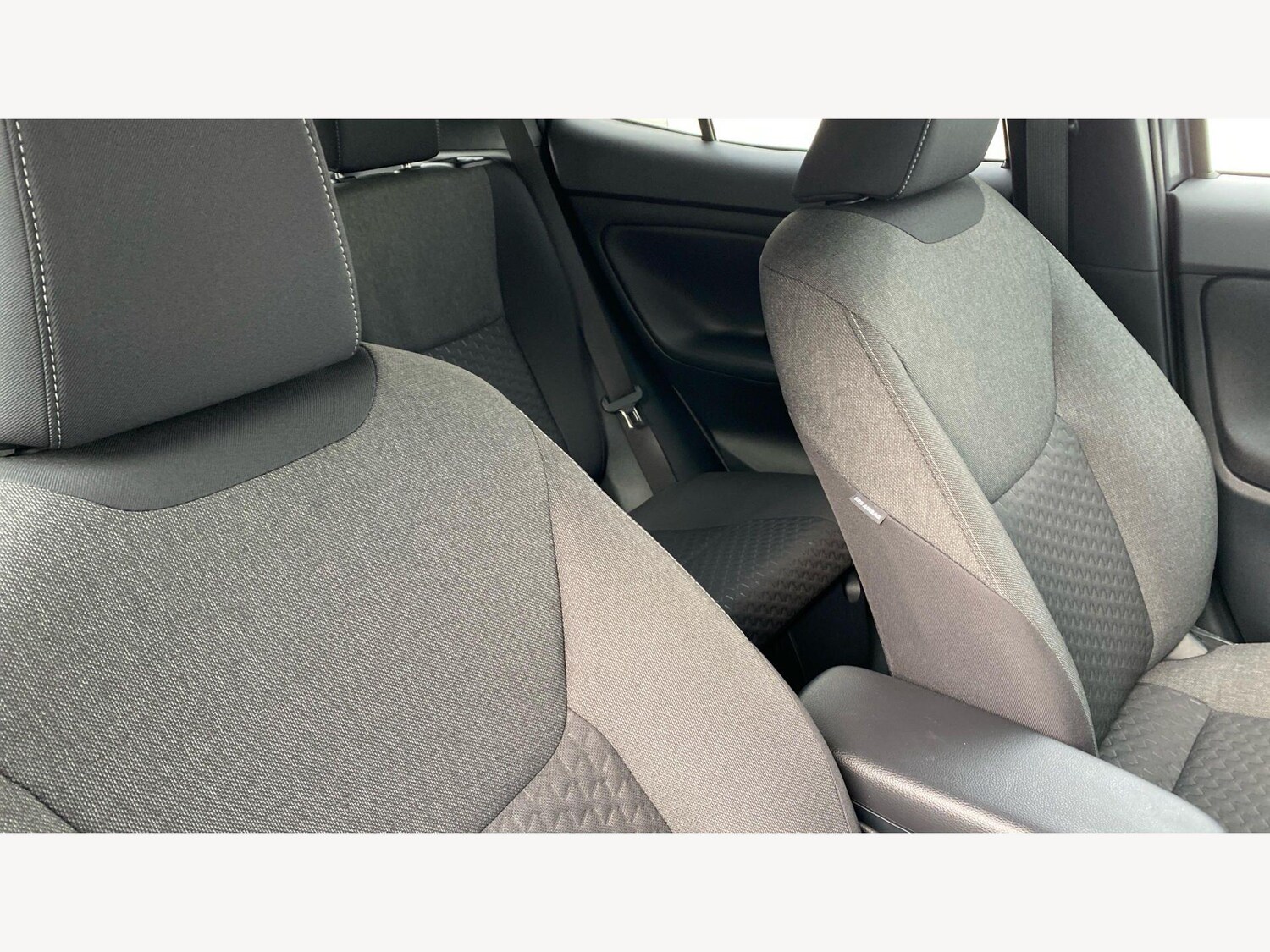 Used Toyota Yaris Cross for sale - 78214850: Photo 37