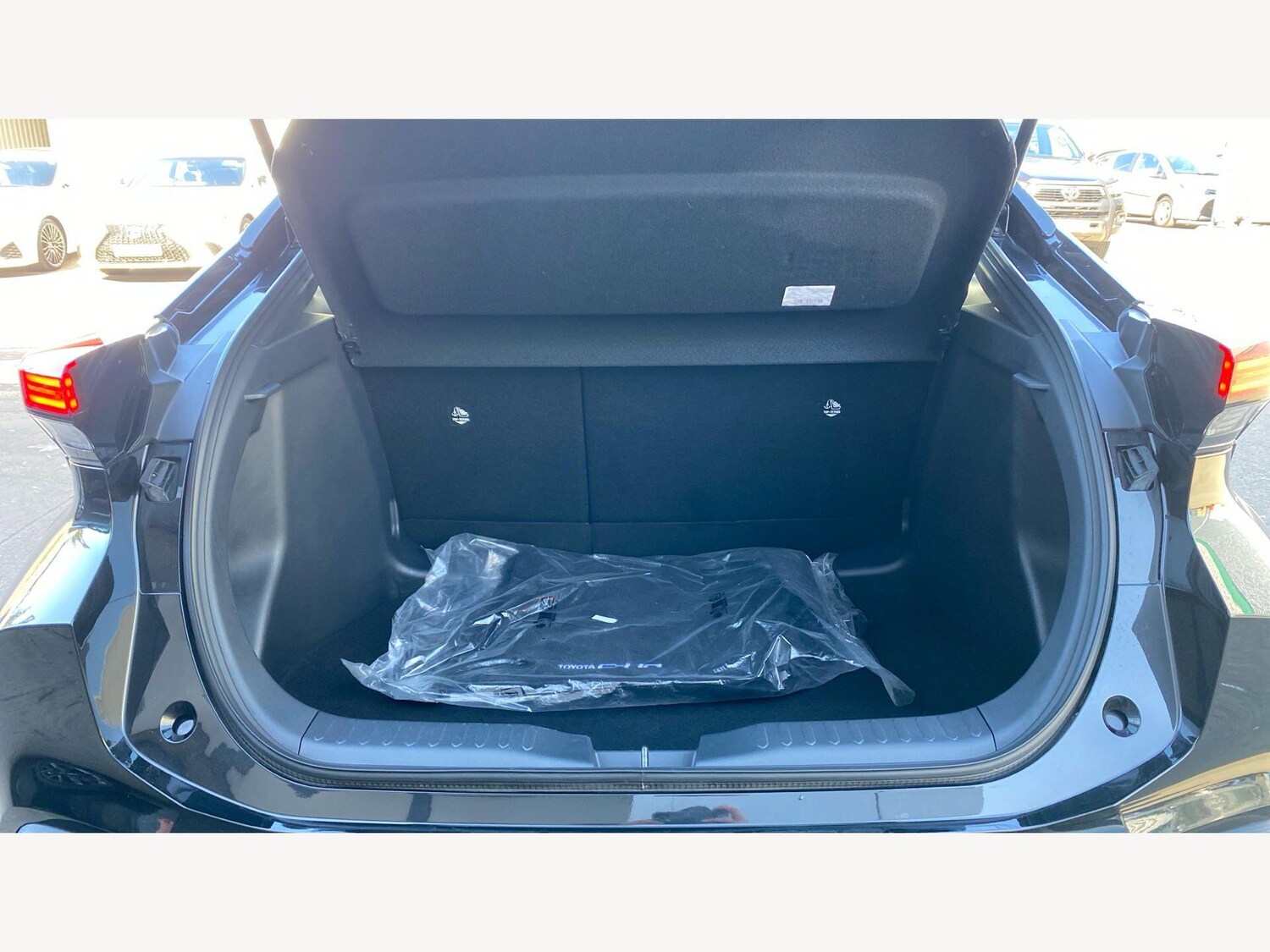 Used Toyota C-HR for sale - 77958076: Photo 16