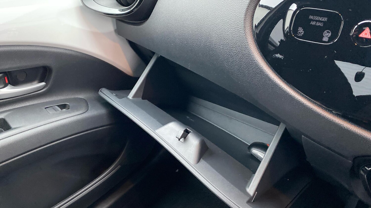 Used Toyota Aygo X 2024 for sale - 77479582: Photo 40