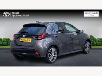 Used Toyota Yaris 2023 for sale - 76424654: Photo