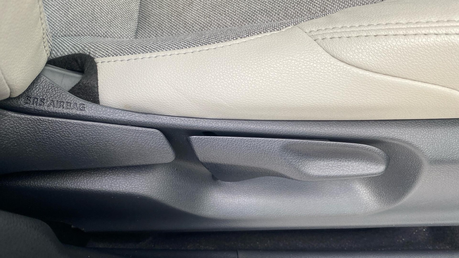 Used Toyota Yaris 2023 for sale - 76424654: Photo 39