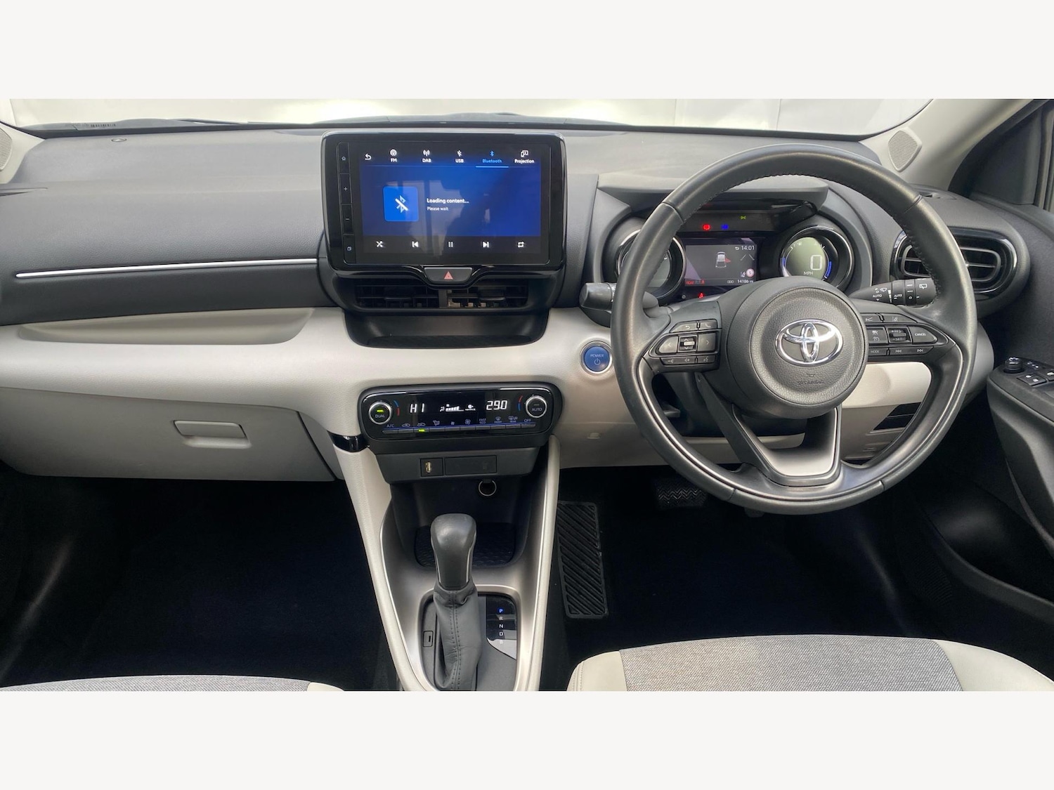 Used Toyota Yaris 2023 for sale - 76424654: Photo 7
