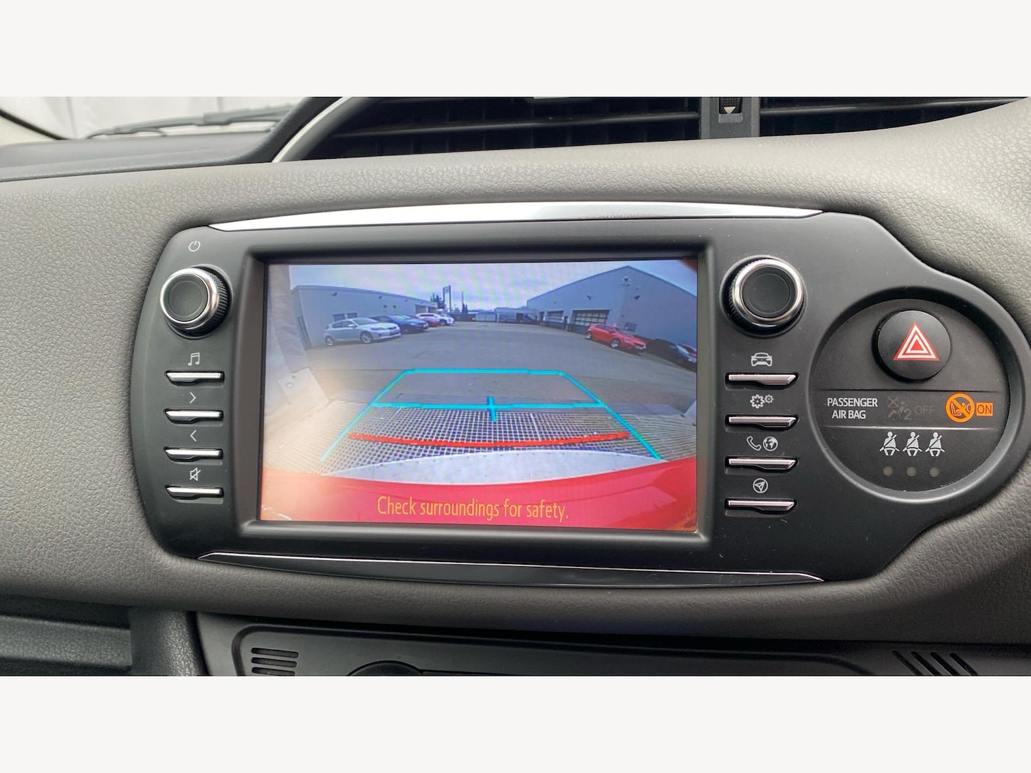 Used Toyota Yaris for sale - 77807927: Photo 29