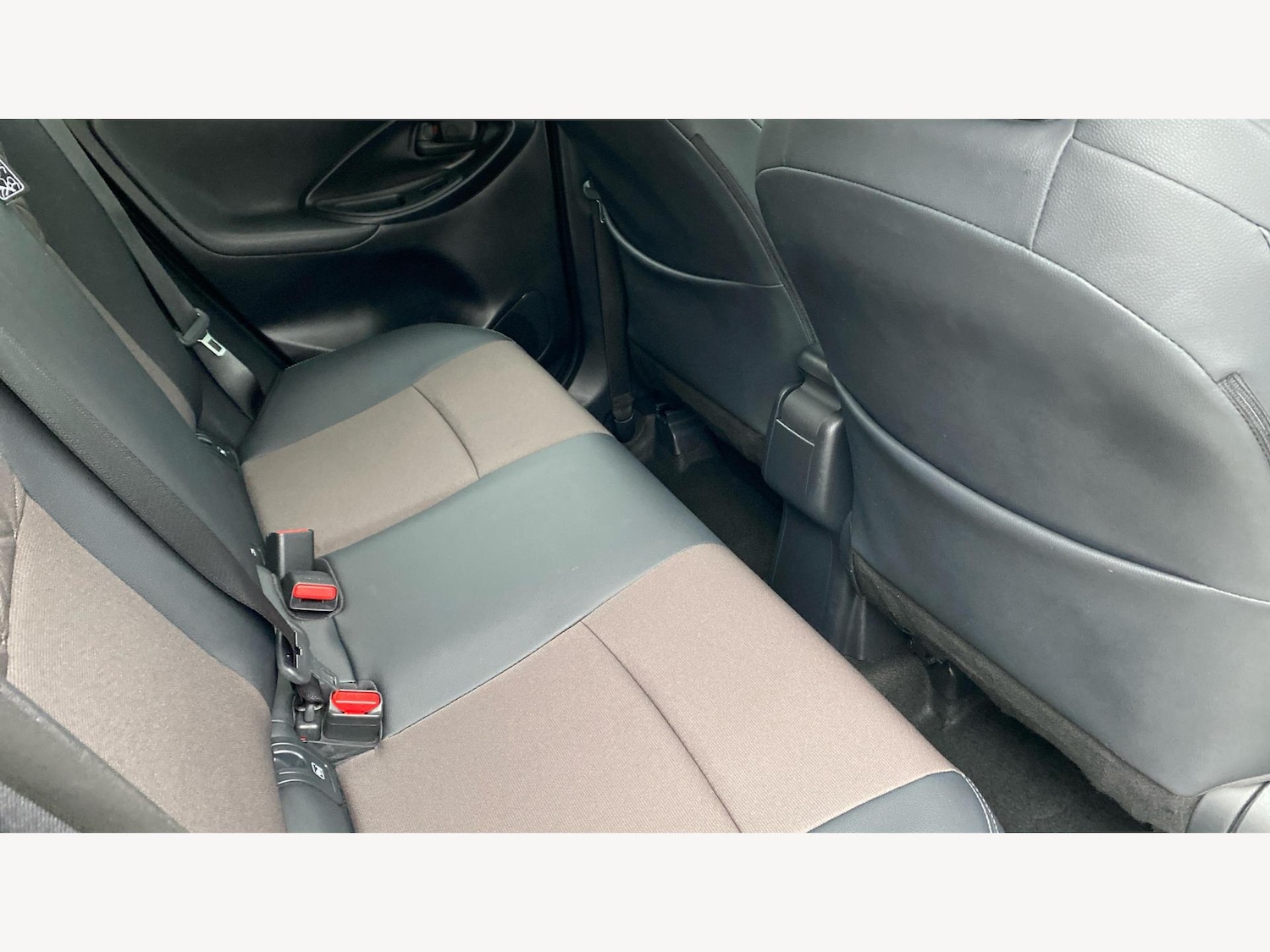 Used Toyota Yaris Cross 2025 for sale - 76538282: Photo 14