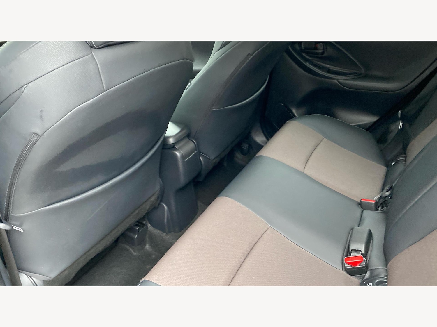 Used Toyota Yaris Cross 2025 for sale - 76538282: Photo 15