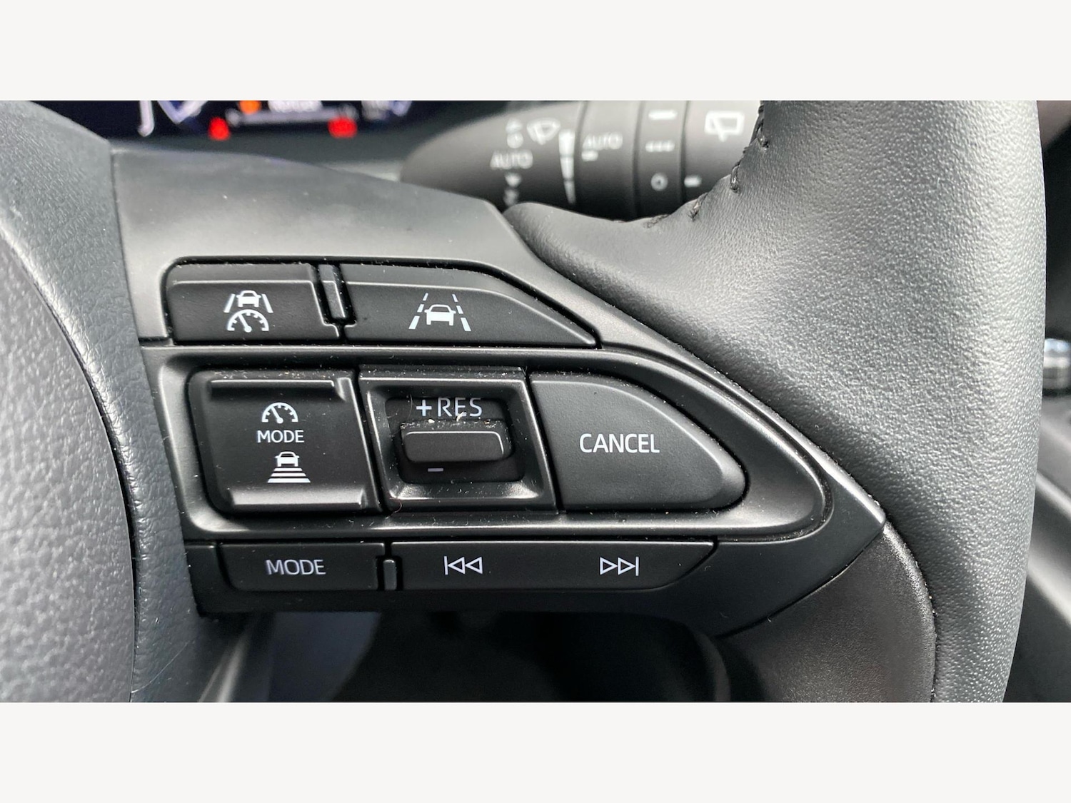 Used Toyota Yaris Cross 2025 for sale - 76538282: Photo 31