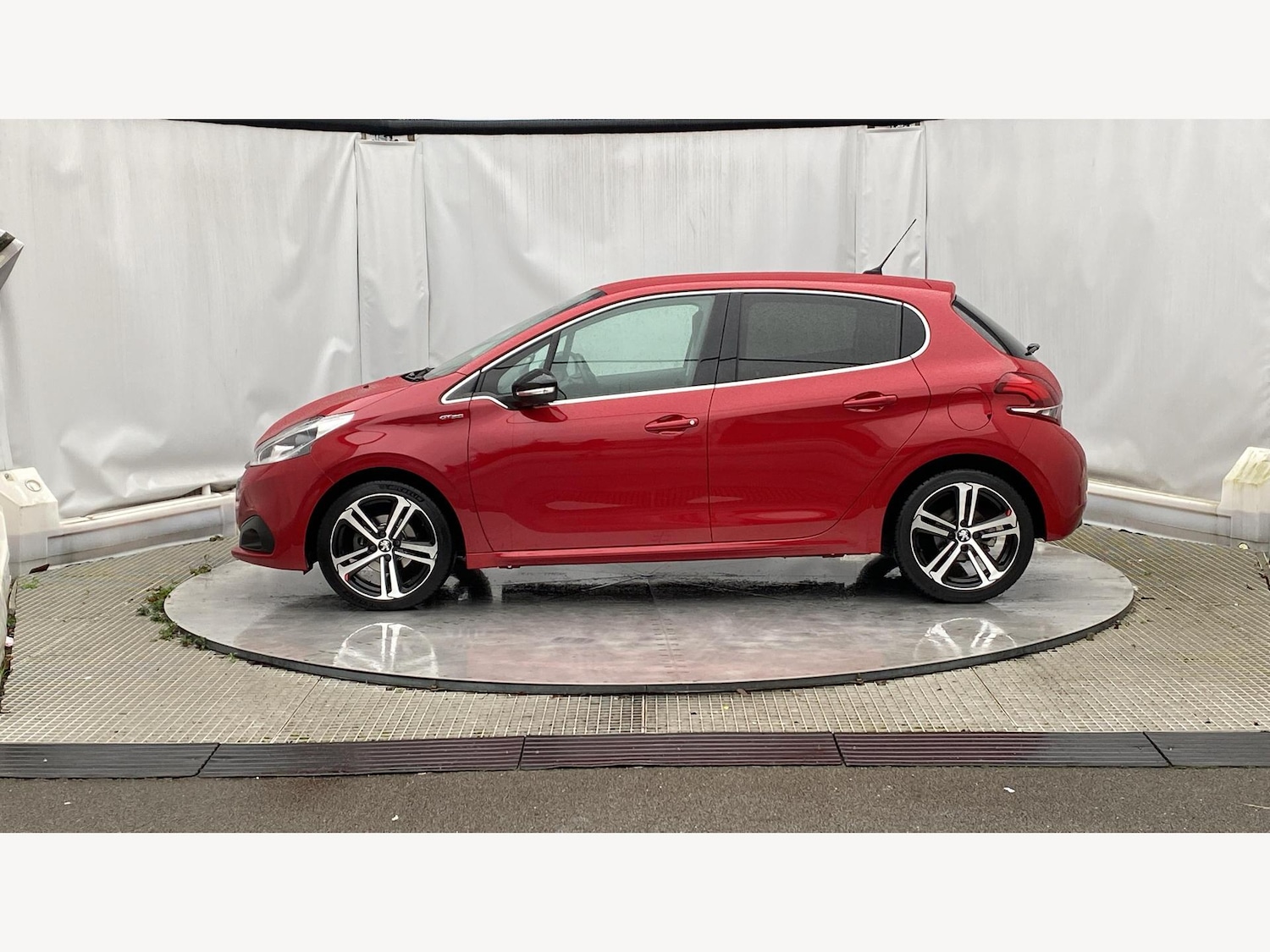 Used Peugeot 208 2019 for sale - 77290545: Photo 19