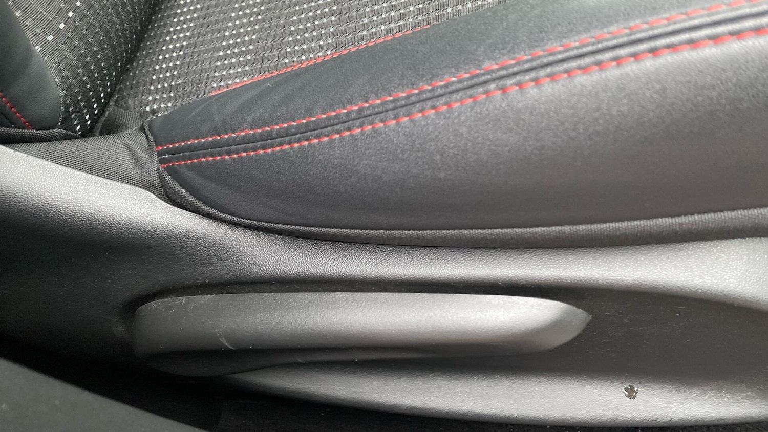 Used Peugeot 208 2019 for sale - 77290545: Photo 34