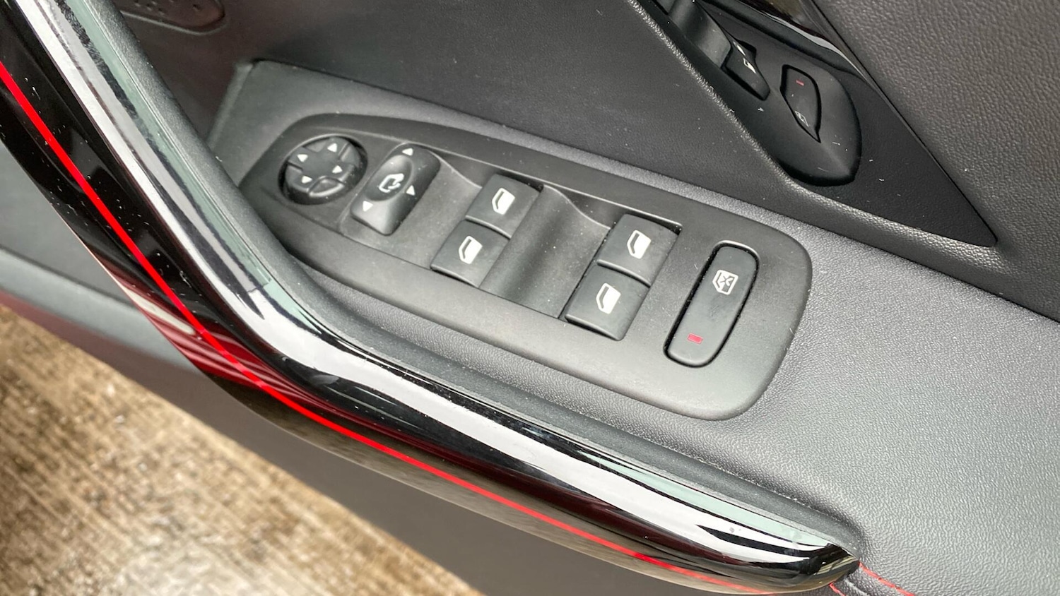 Used Peugeot 208 2019 for sale - 77290545: Photo 37