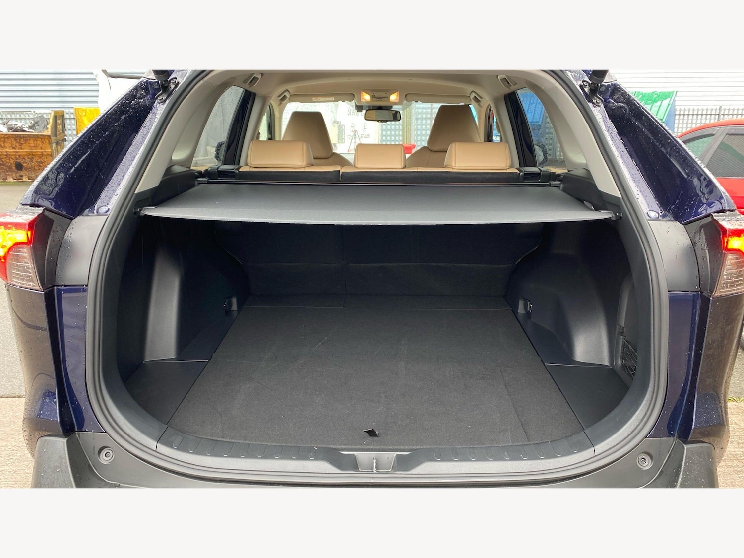 Used Toyota RAV4 2020 for sale - 77611482: Photo 16