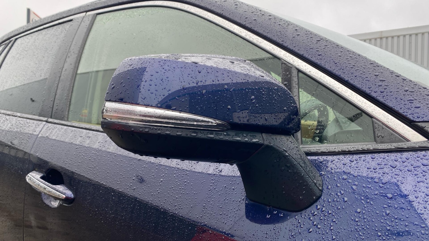 Used Toyota RAV4 2020 for sale - 77611482: Photo 32