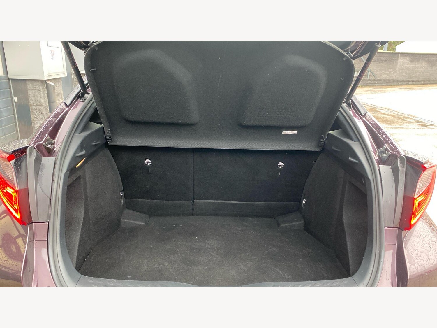 Used Toyota C-HR for sale - 77216358: Photo 16