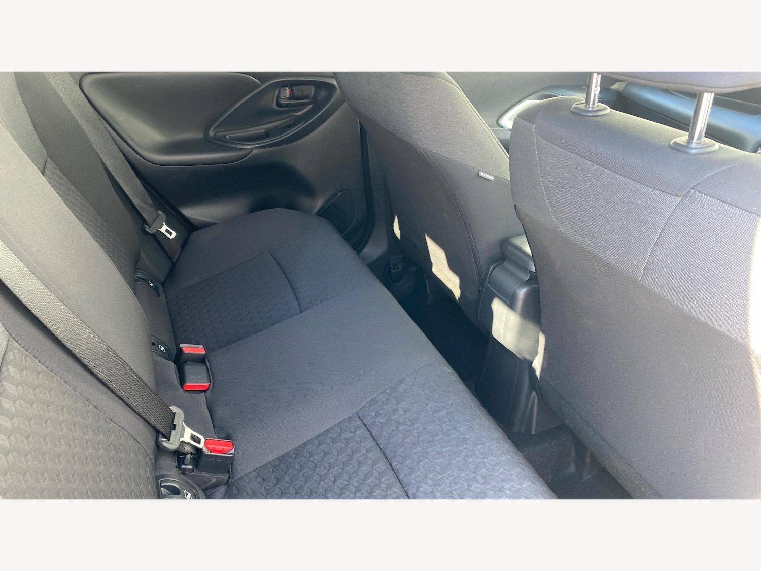 Used Toyota Yaris 2023 for sale - 76189843: Photo 14