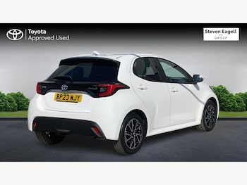 Used Toyota Yaris 2023 for sale - 76189843: Photo 2