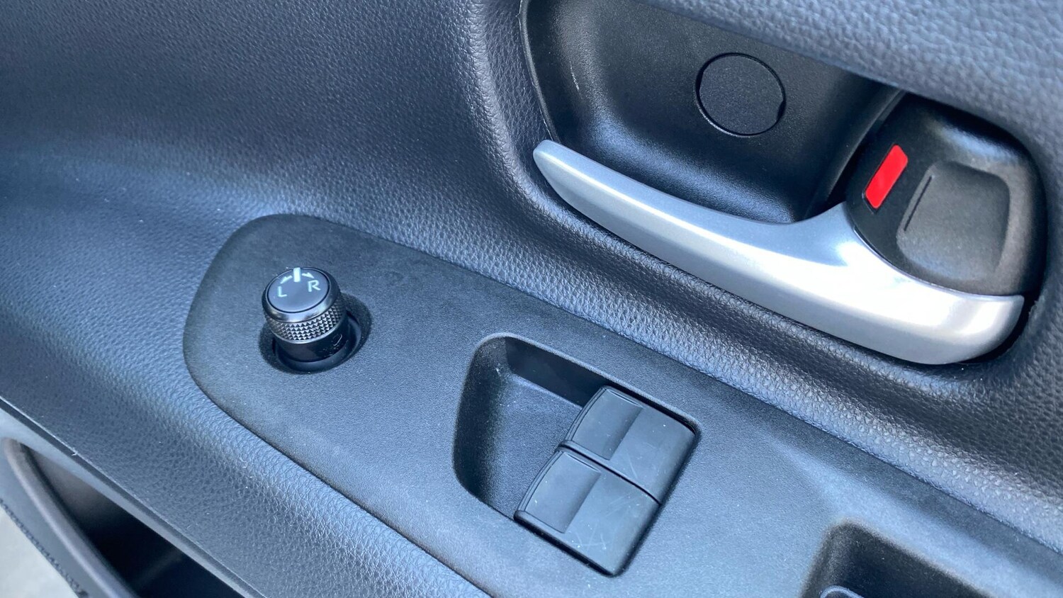 Used Toyota Aygo X 2025 for sale - 77625132: Photo 36