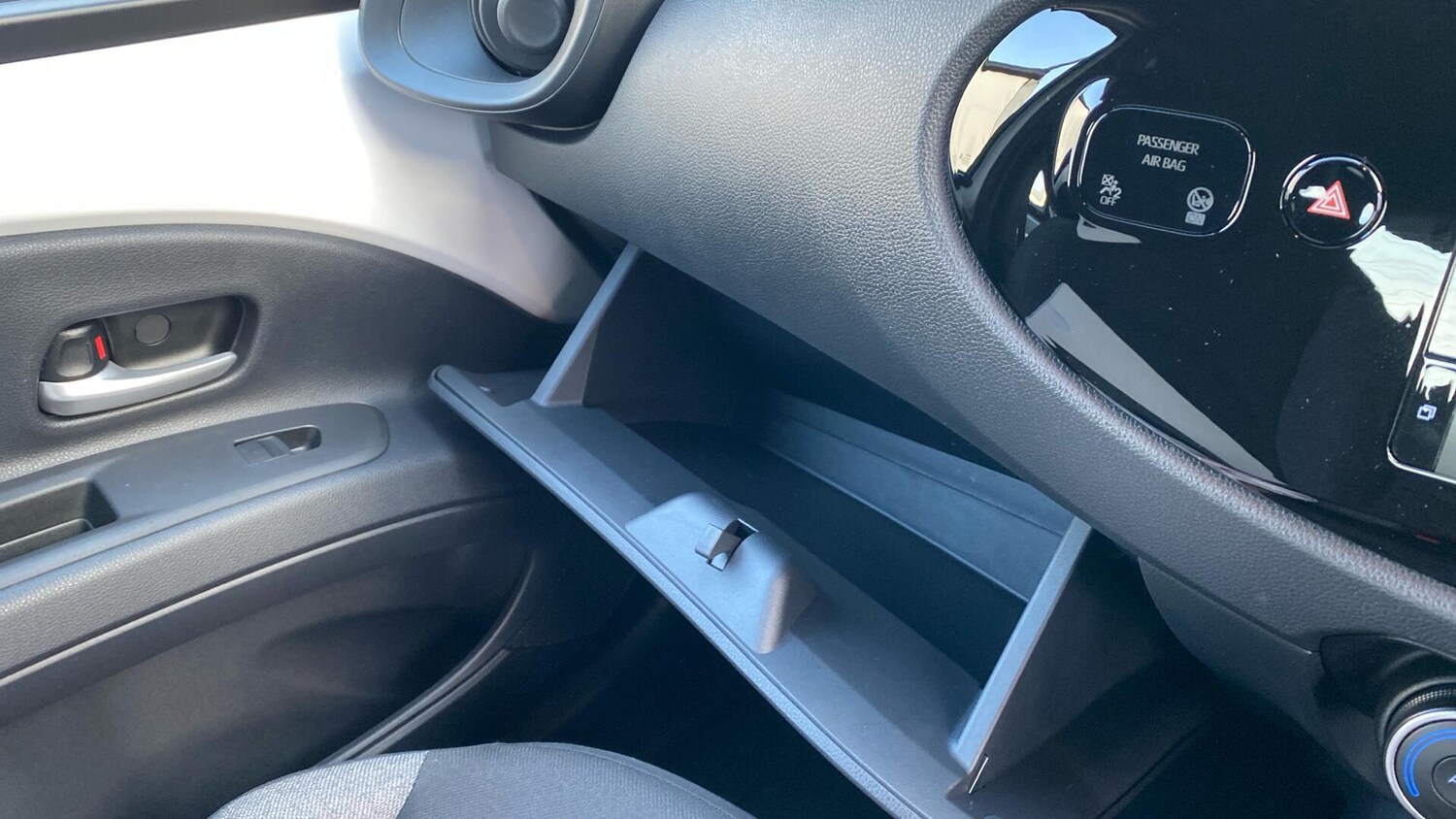 Used Toyota Aygo X 2025 for sale - 77625132: Photo 41