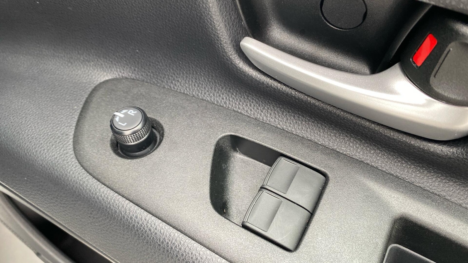 Used Toyota Aygo X for sale - 77657643: Photo 37